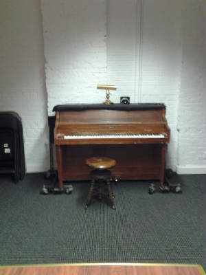 Pianoroom42ndSt..jpg